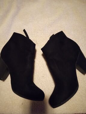 Black Suede Ankle Boots - Women's Size 10 Fashion Booties